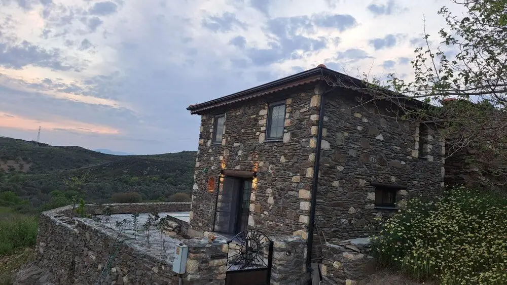 Peaceful Stone House With Nature View in Karaburun — фото 1
