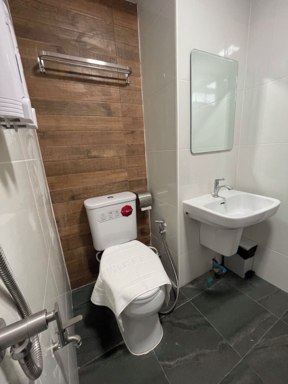 Самутсонгкхрам: The Bedrooms Maeklong Service Apartment