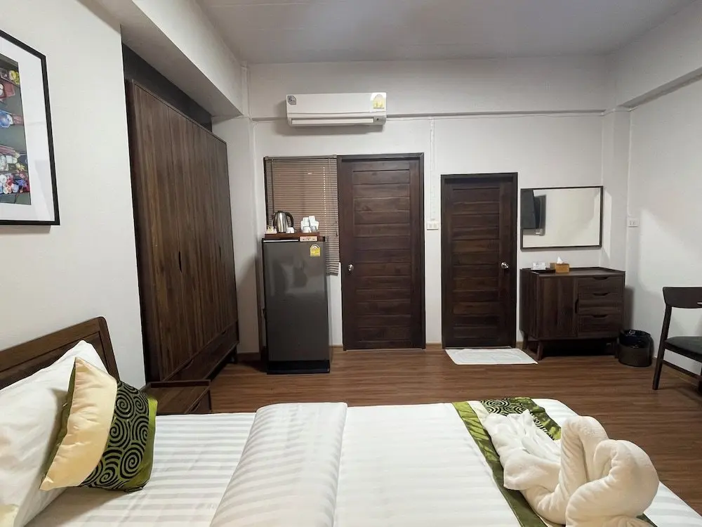 Самутсонгкхрам: The Bedrooms Maeklong Service Apartment