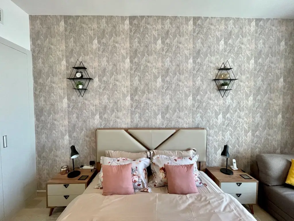 Дубай: Spacious & Cute Studio with Balcony
