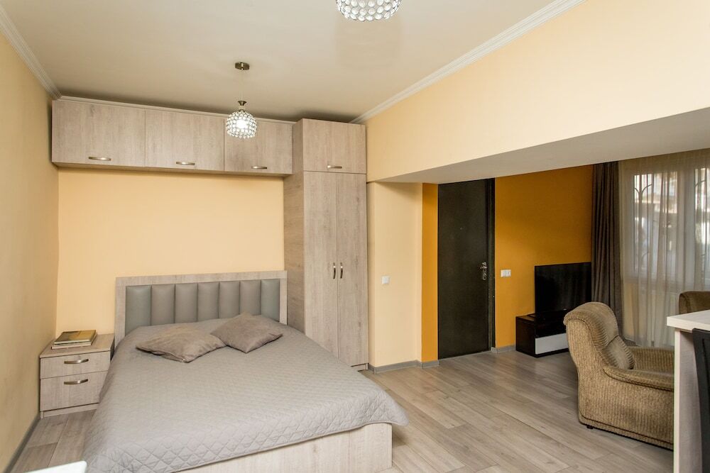 Тбилиси: HB apartments Opera II