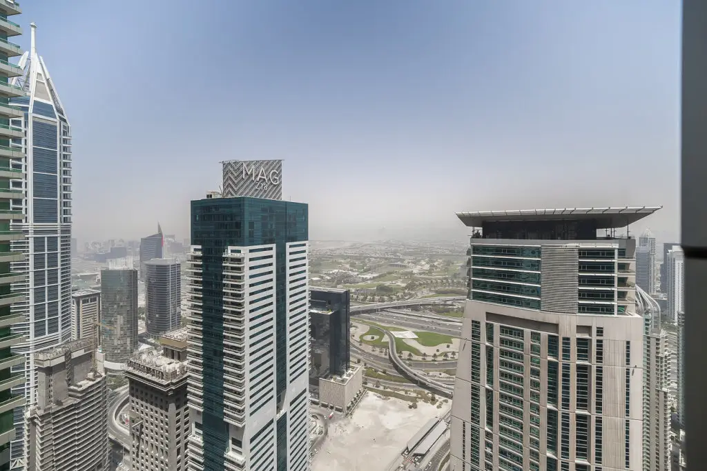 Дубай: First class apt. with city views in Dubai Marina