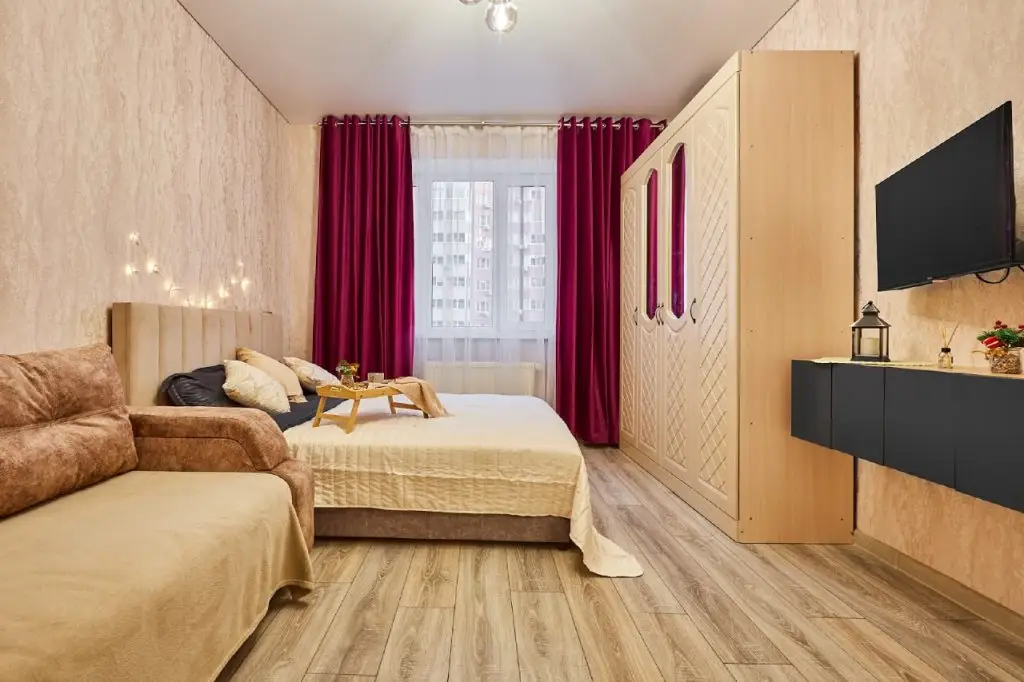 Краснодар: Апартаменты на Восточно-Кругликовской 20