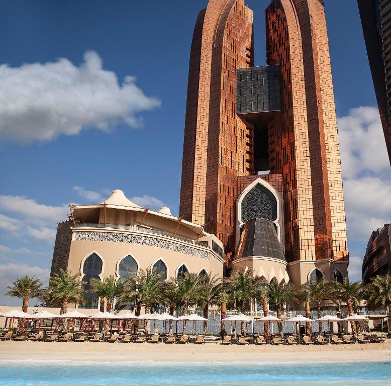 Абу-Даби: Bab Al Qasr Hotel & Residences, a Beach Resort & Spa by Millennium