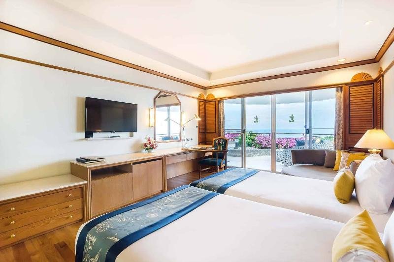 Паттайя: Royal Cliff Hotels Group