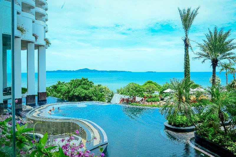 Royal Cliff Hotels Group — фото 1