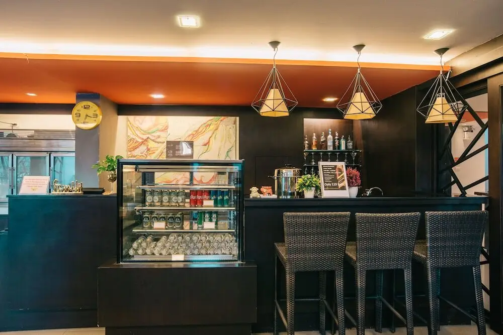 Кату: eastin hotel