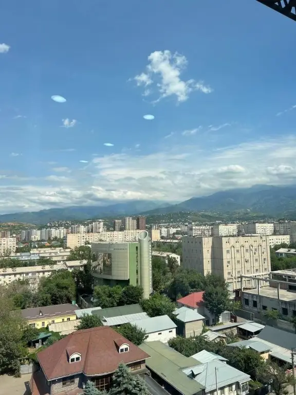 Алматы: Ala Aparts (Ала Апартс) на проспекте Юрия Гагарина