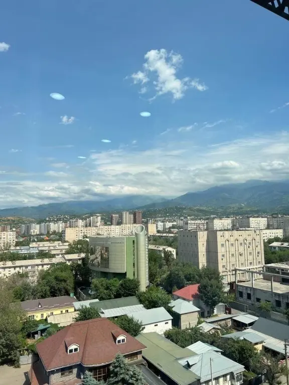 Алматы: Ala Aparts (Ала Апартс) на проспекте Юрия Гагарина