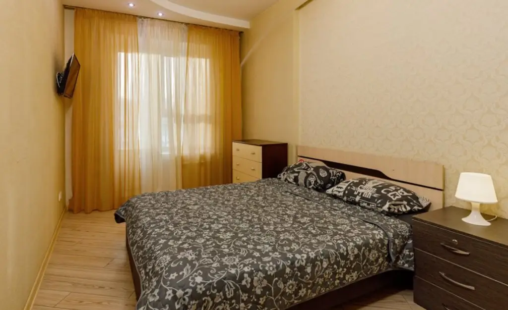 Иркутск: Апартаменты Home Hotel (Хоум Хотел) на улице Партизанская