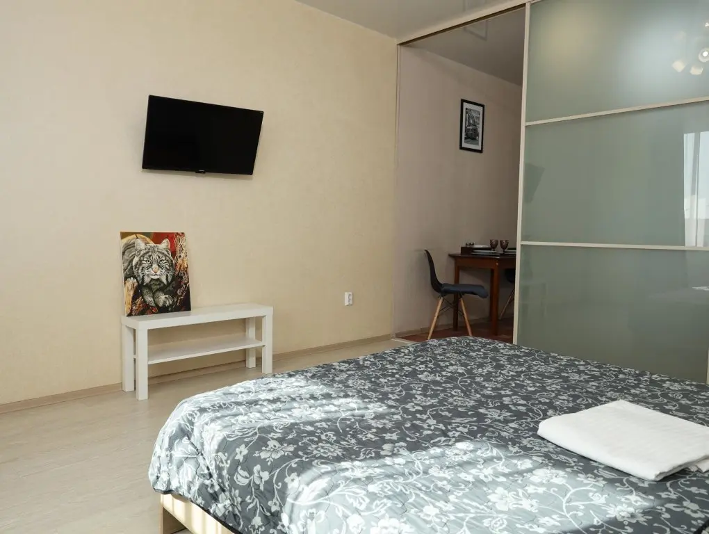 Иркутск: Апартаменты Home Hotel (Хоум Хотел) на улице Депутатская