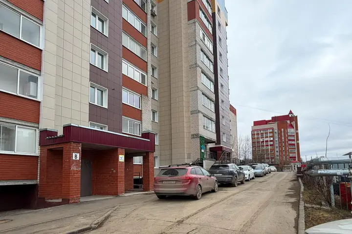 Киров: Апартаменты на улице Московская 110