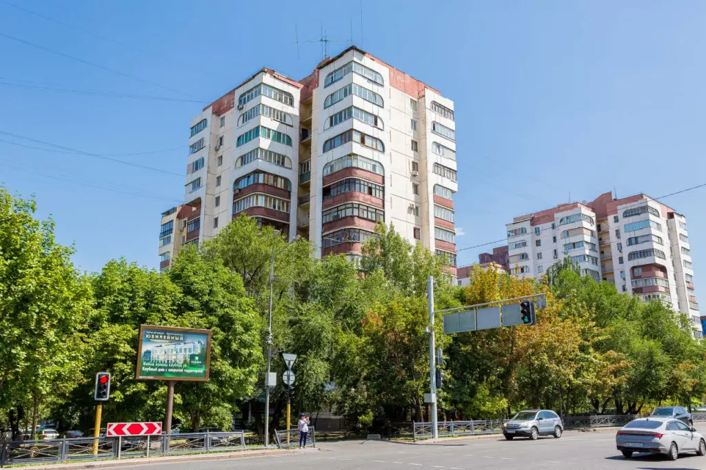 Квартира в микрорайоне Самал-1 — фото 1