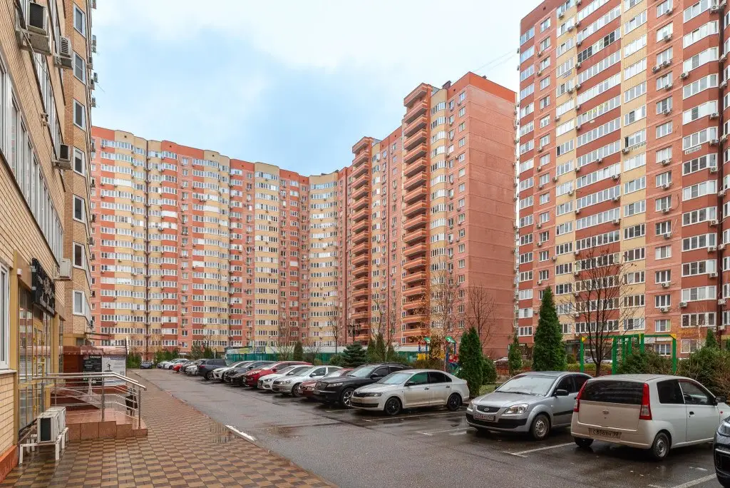 Краснодар: Family Apartments (Фэмили Апартментс) на улице Героя Сарабеева