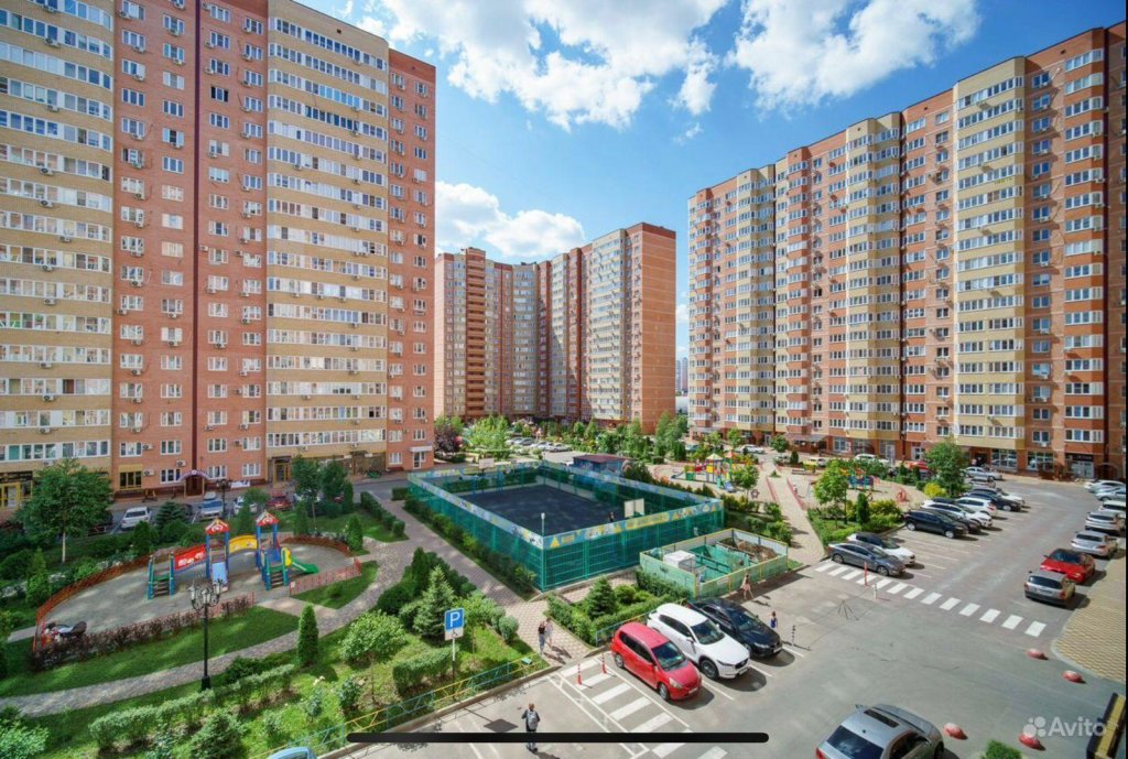 Апартаменты Уют на улице им. Героя Сарабеева В.И. 5 корпус 4 (192) — фото 1