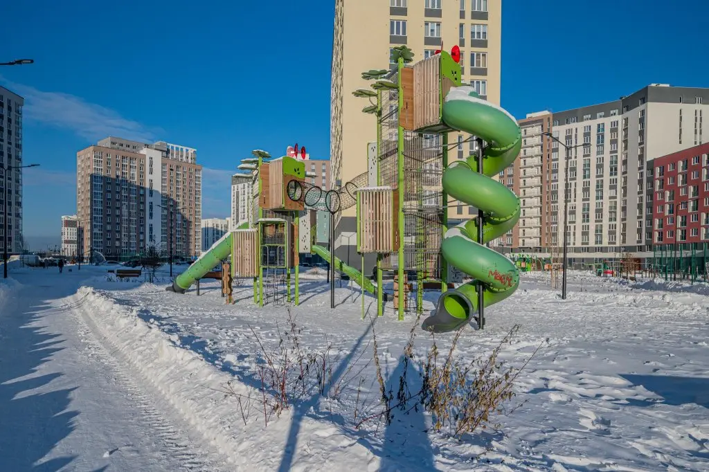 Екатеринбург: Лайт Апартаменты на улице Академика Парина 41/2