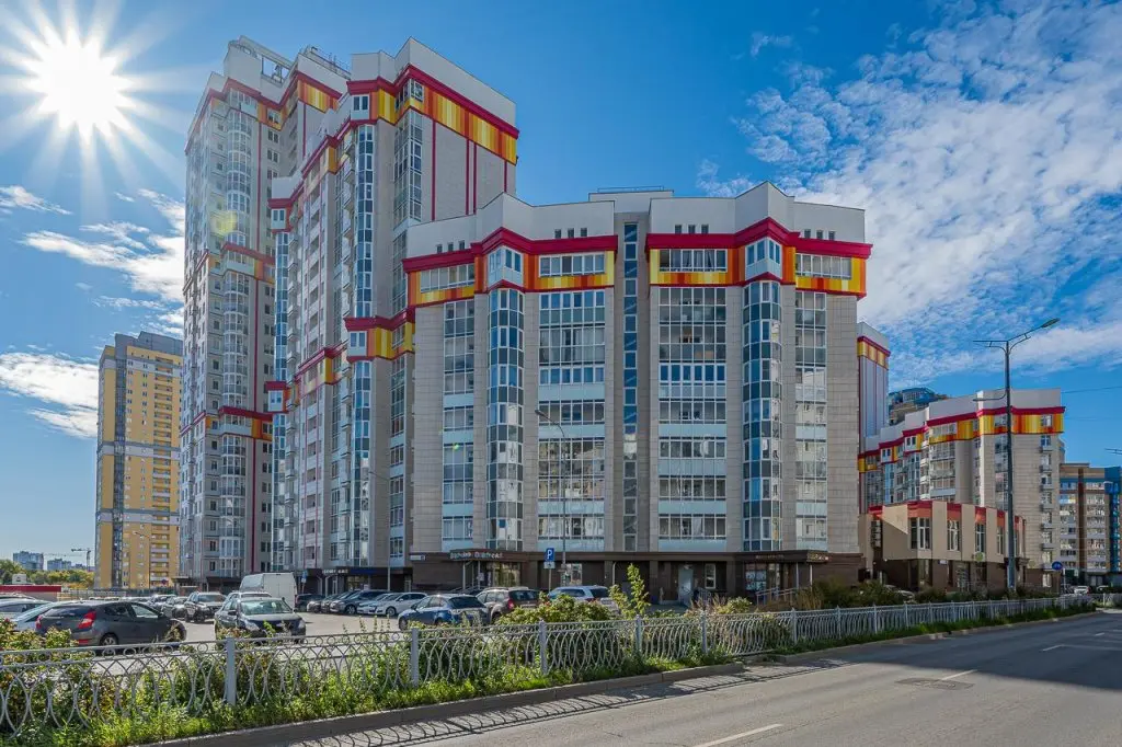 Екатеринбург: Лайт Апартаменты на улице Циолковского 29