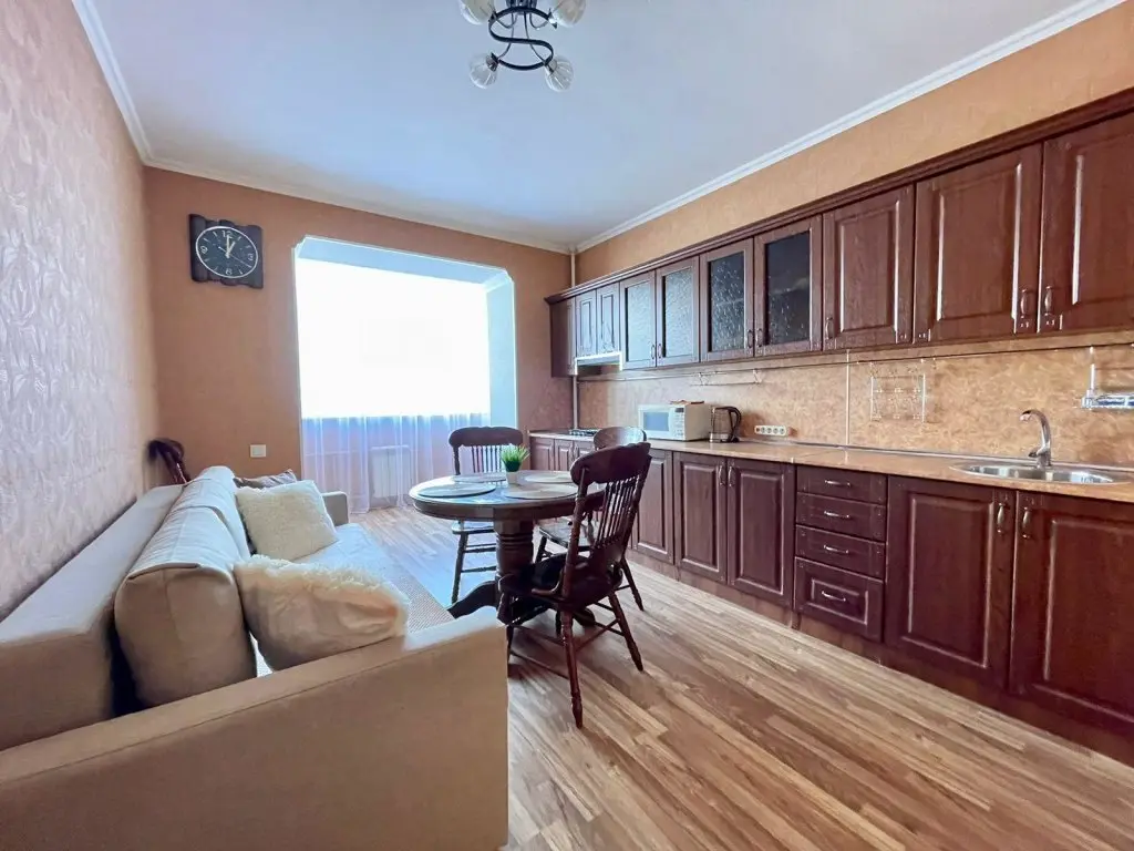 Пятигорск: Апартаменты Peach Room от Rooms Apartments
