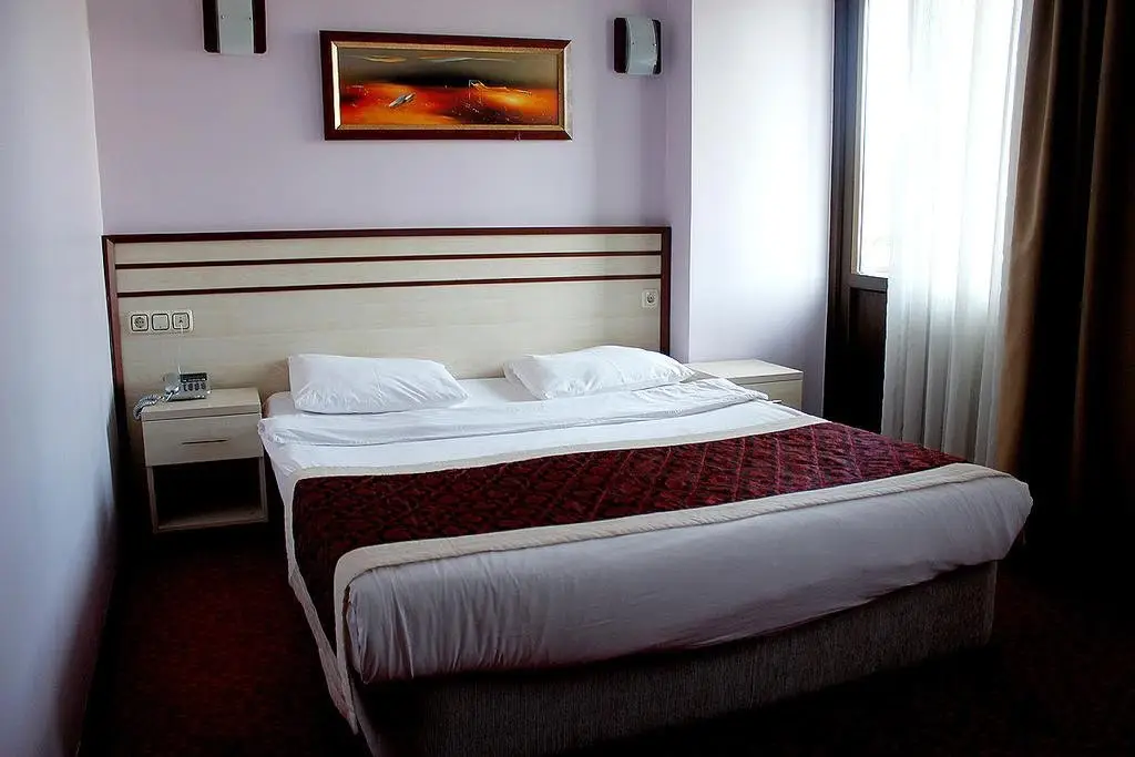 Сайл: Olinda Hotel