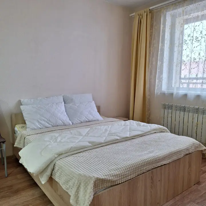 Обь: Квартира у аэропорта Толмачево