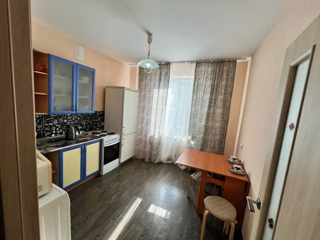 Уфа: Квартира Российская 60