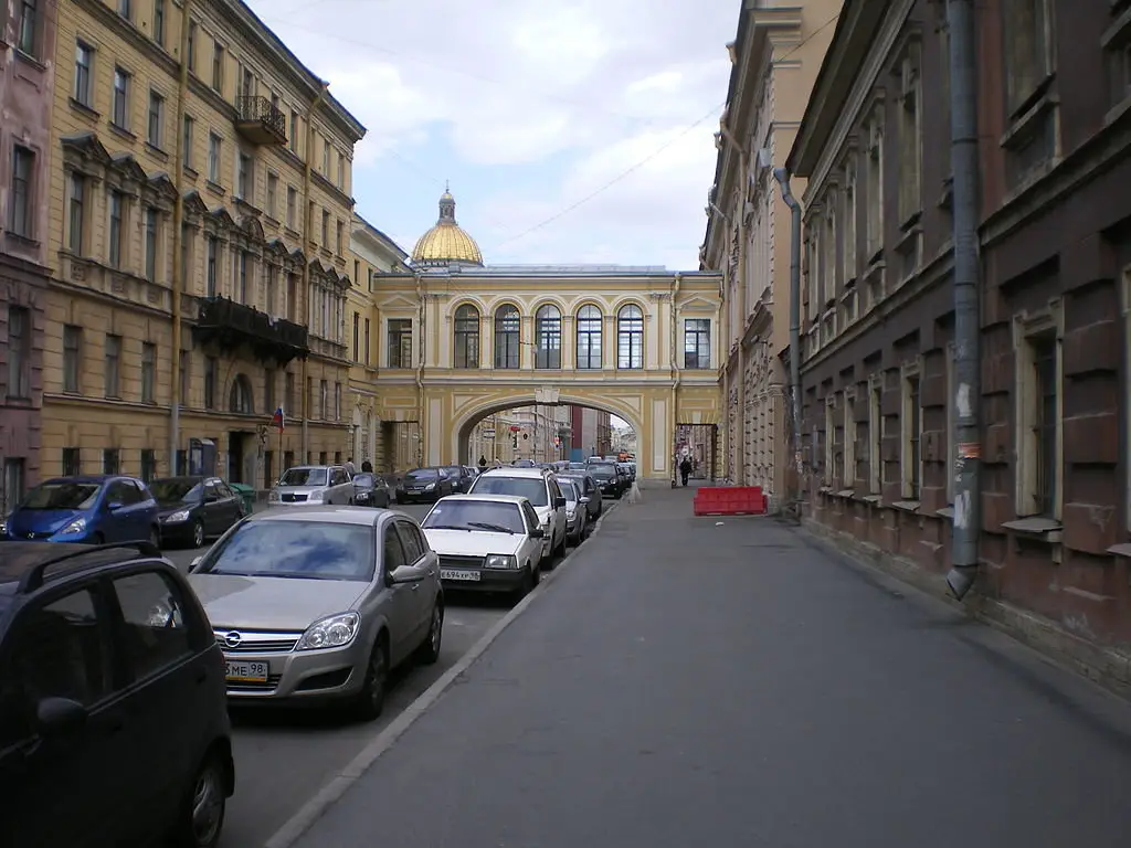 Тула: Квартира Семейные апартаменты у Исаакиевского Собора