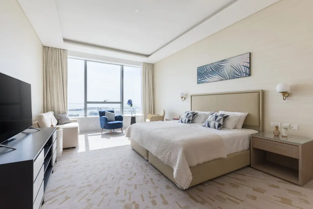 Дубай: Апартаменты Palm Tower St Regis