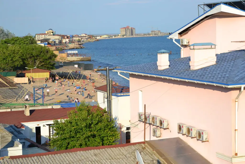 Евпатория: Гостевой дом Holiday Park