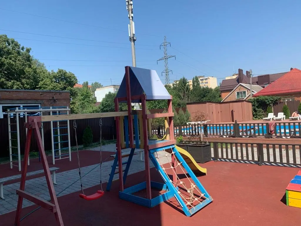 Ростов-на-Дону: Квартира с бассейном в ЖК Атмосфера