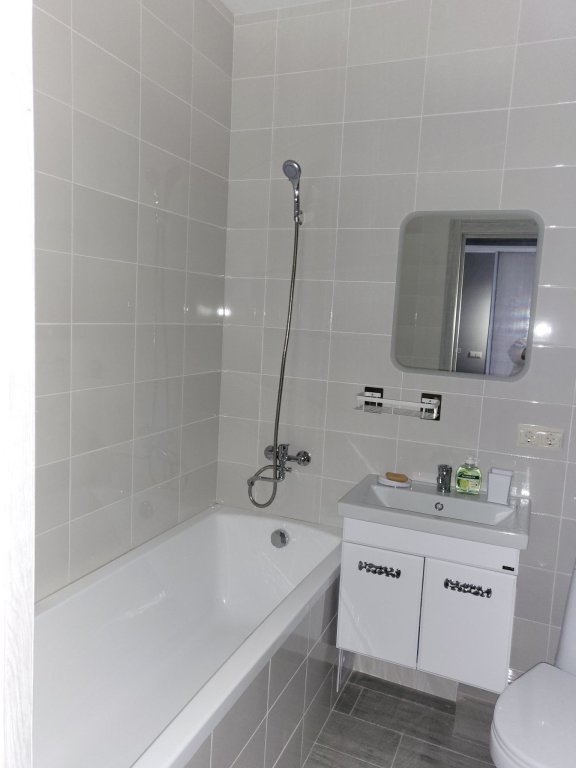 Краснодар: Apartamenty na ulitse Letchika Pozdnyakova 2 korpus 8