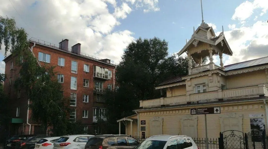 Омск: Апартаменты на улице Карла Маркса 10 корпус А