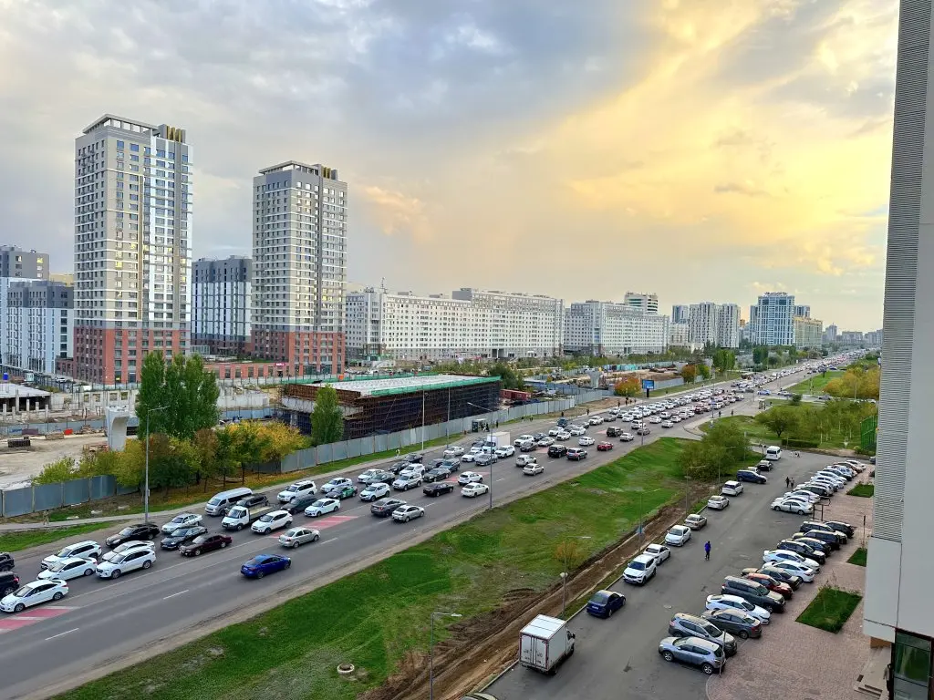 Астана: Апартаменты Almatau Astana