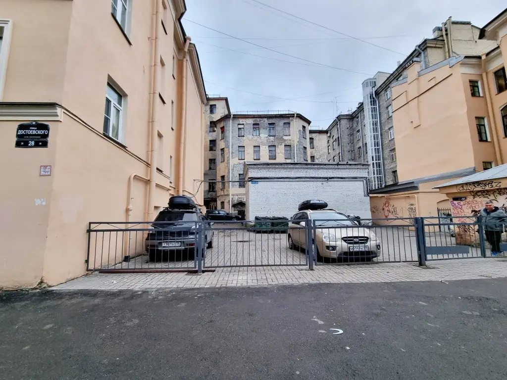 Апартаменты Sutki Rent в доходном доме Головкиной — фото 1