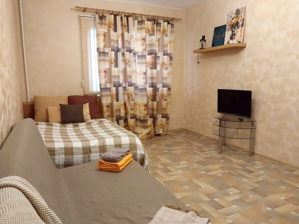 Санкт-Петербург: Квартира 1к Квартира 40м² 2/18 Эт