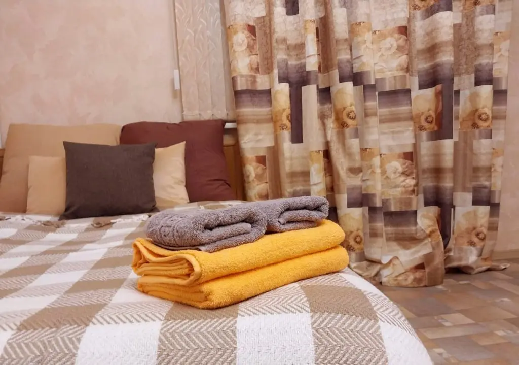 Санкт-Петербург: Квартира 1к Квартира 40м² 2/18 Эт