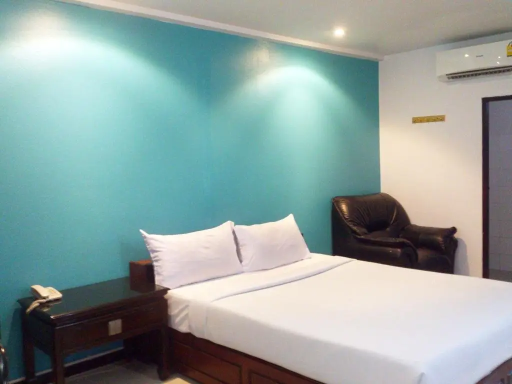 Накхон-Патхом: Phanthong Hotel