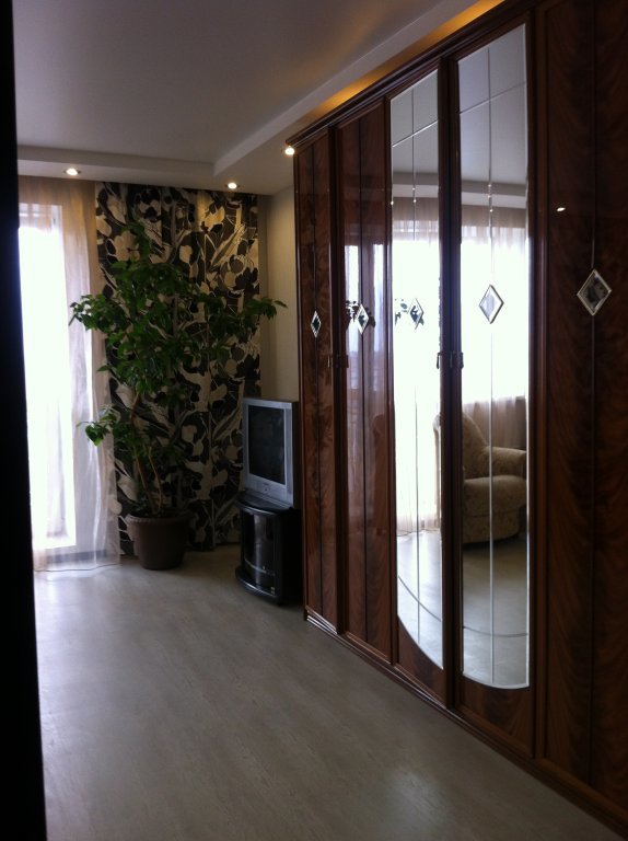 Новосибирск: Prospekt Karla Marksa 11 Apartments
