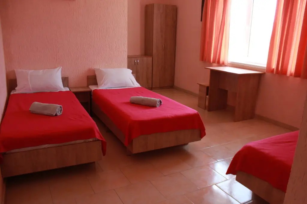 Заозерное: Prosto Hotel