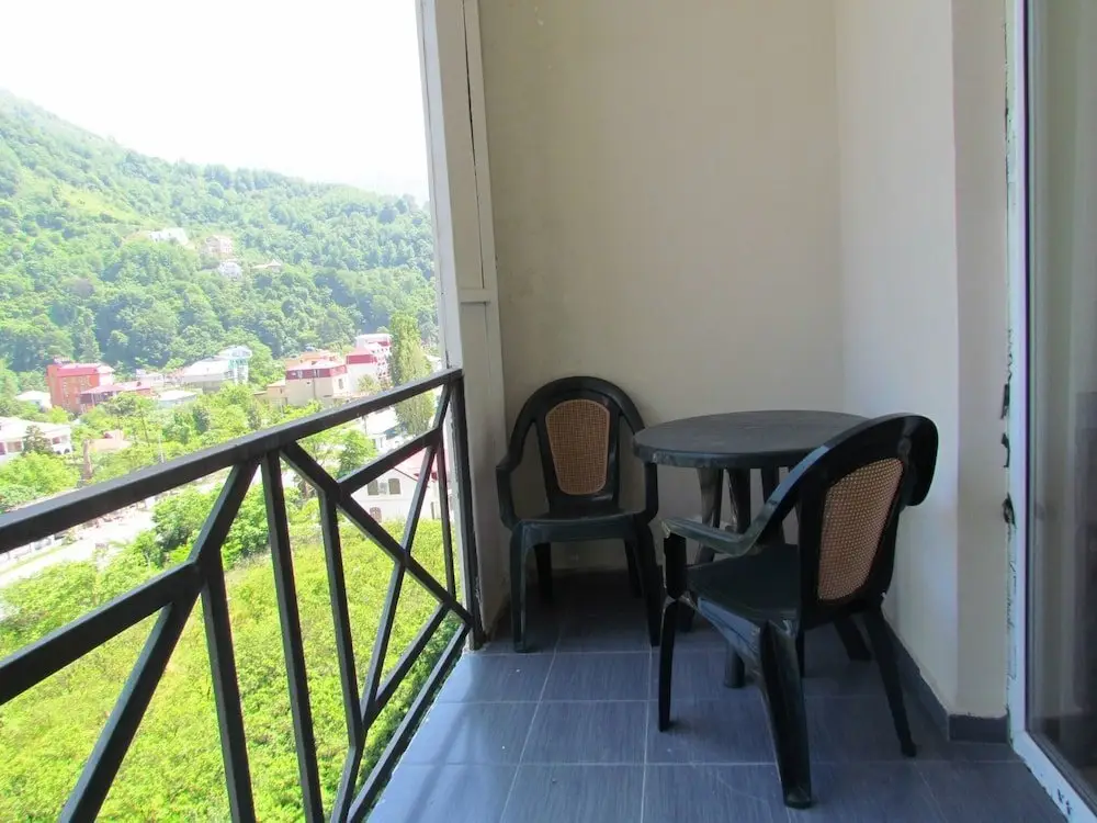 Батуми: Hotel sBakuri