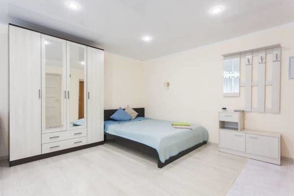 Санкт-Петербург: Rental SPb Varshavskaya 43