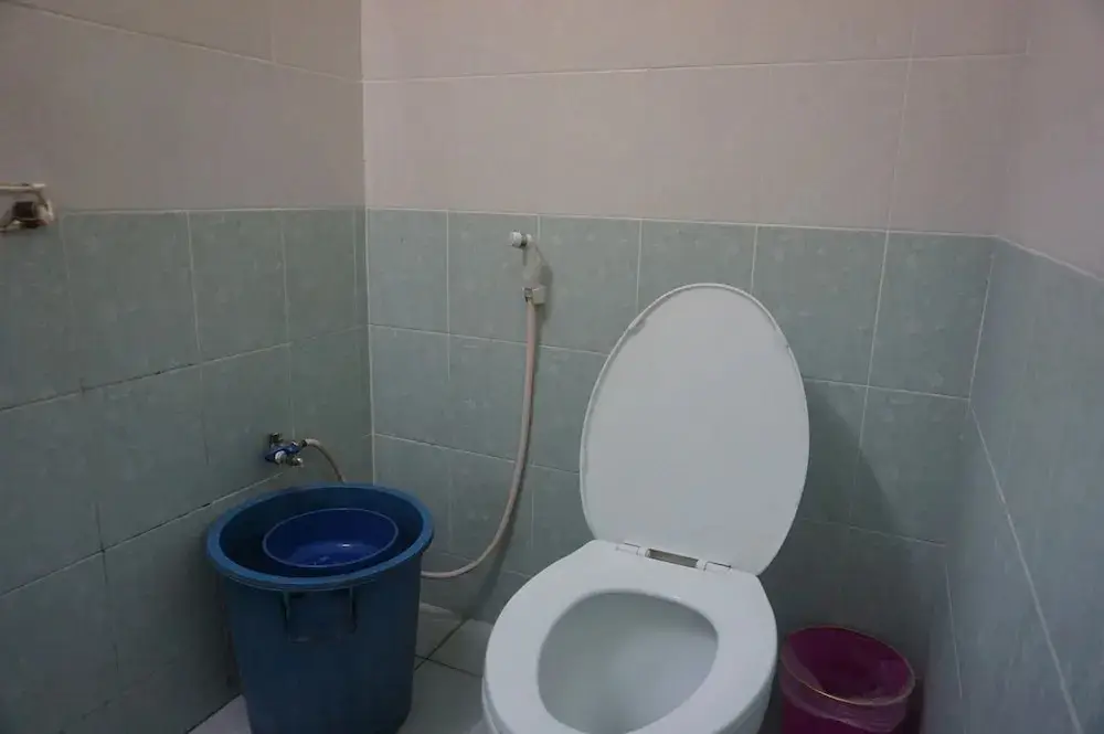Рои Эт: Saitip Hotel