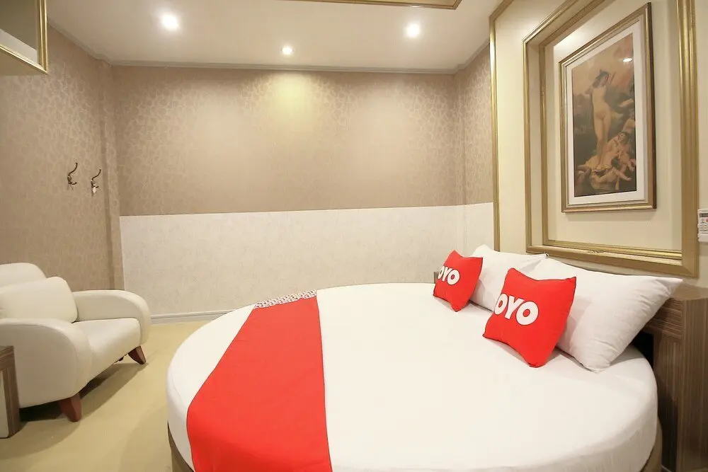 Бангкок: Pinklao Resort by OYO Rooms