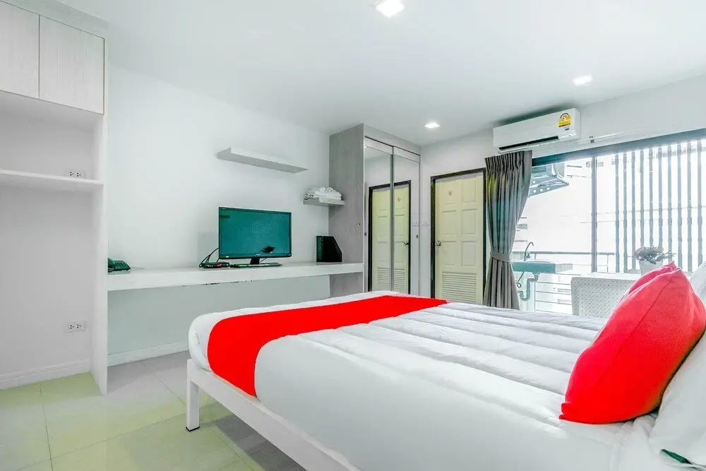 Бангкок: Peaberry Place Apartment by OYO Rooms