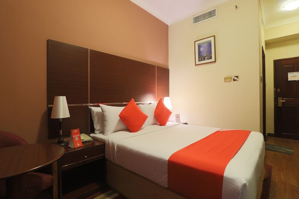 Дубай: Syaj Hotel