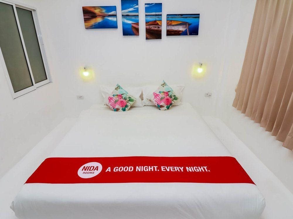 Кату: At We Patong hostel by NIDA Rooms