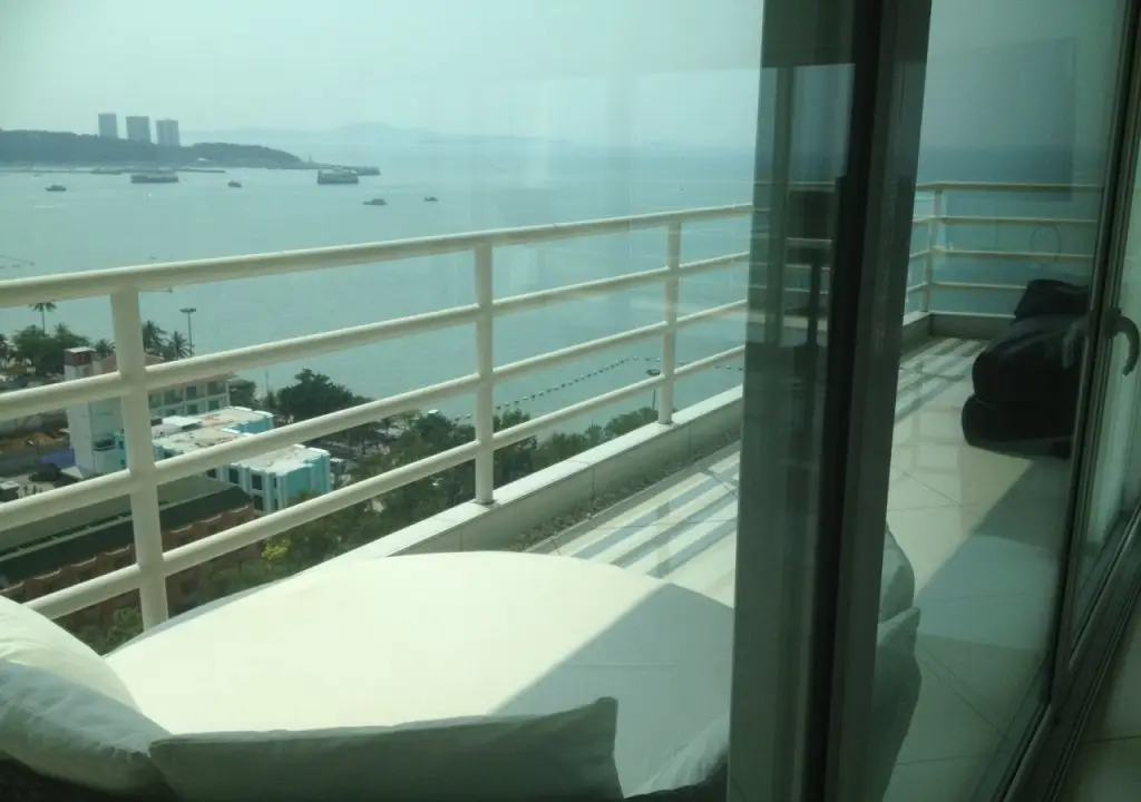 Паттайя: View Talay 6 Pattaya Beach Condominium