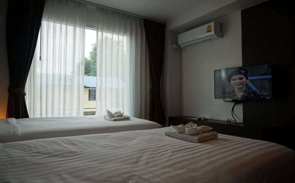 Пхуттхаисонг: Atitaya Hotel
