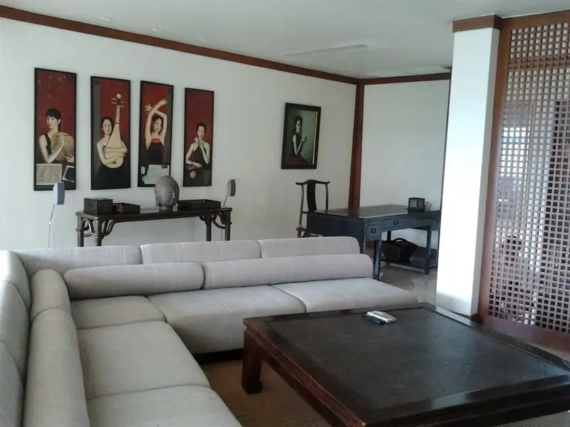 На Чом Тхиан: Baan Somprasong Apartment