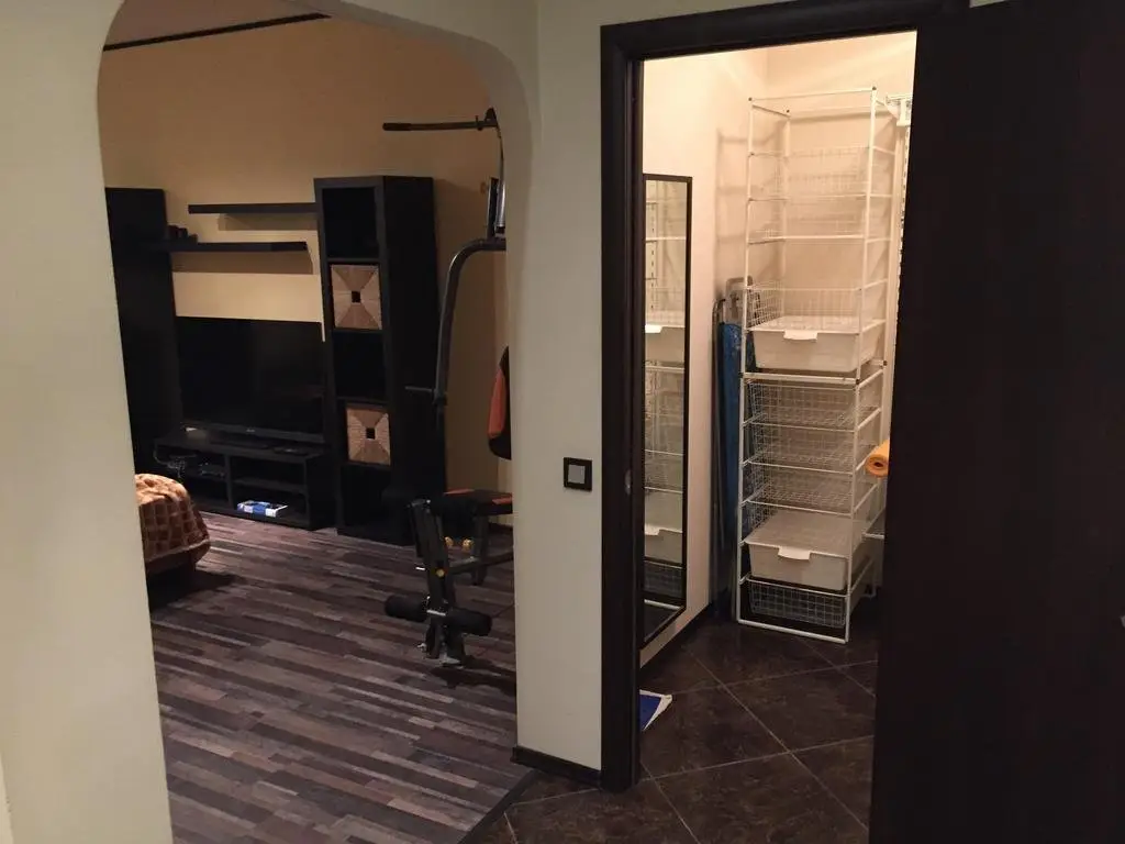Пушкин: Apartaments na Gusarskoy
