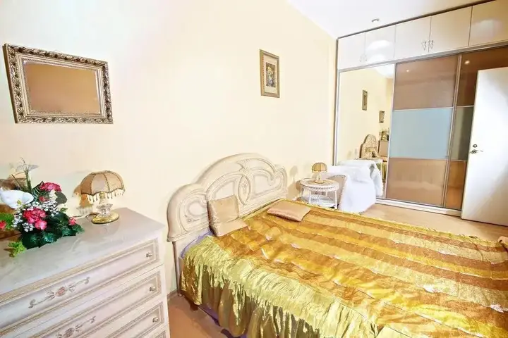 Санкт-Петербург: Myhomehotel Ispolkomskaya 9